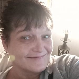 Meet your Posher, Leeora